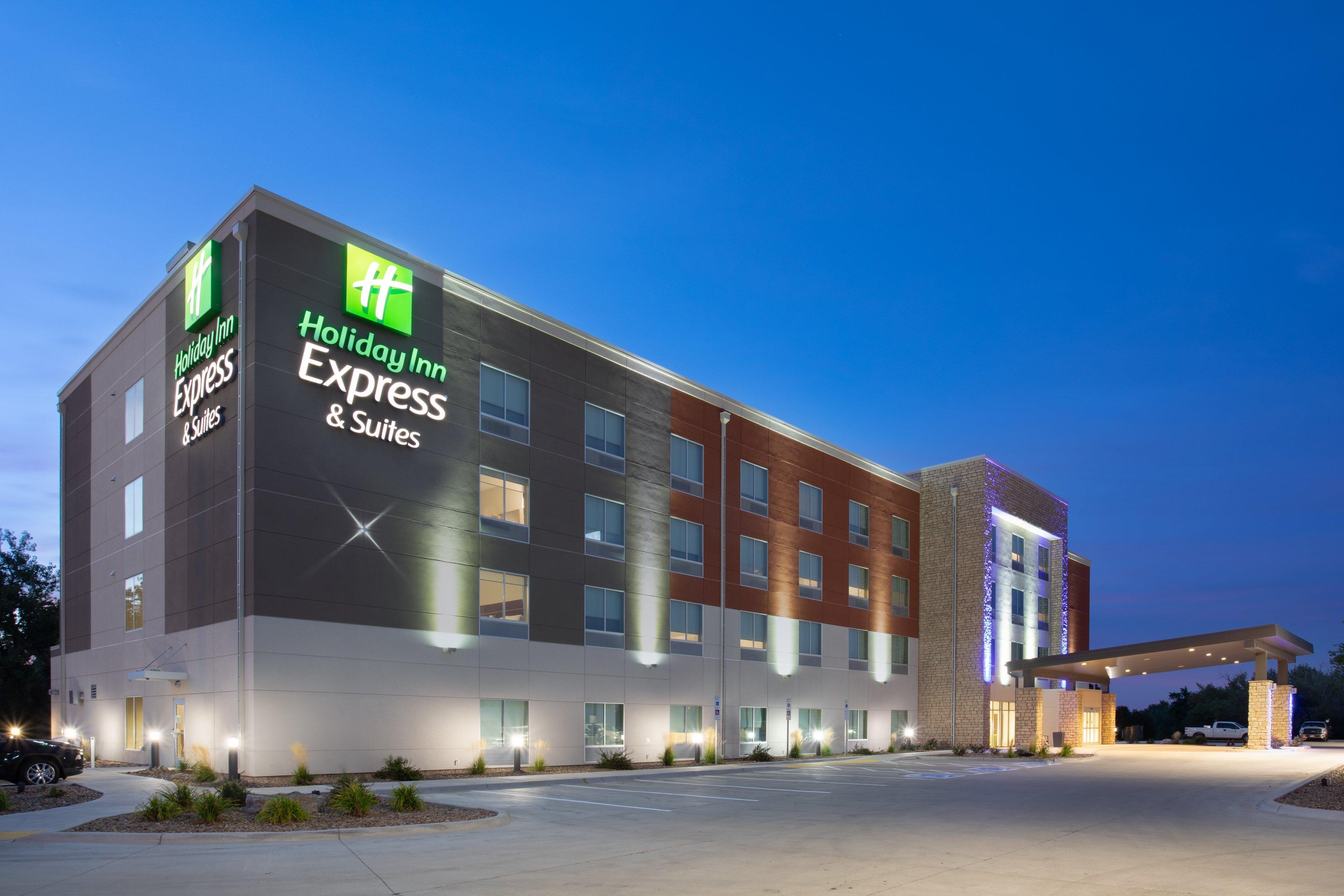 Holiday Inn Express & Suites - Sterling By Ihg Luaran gambar